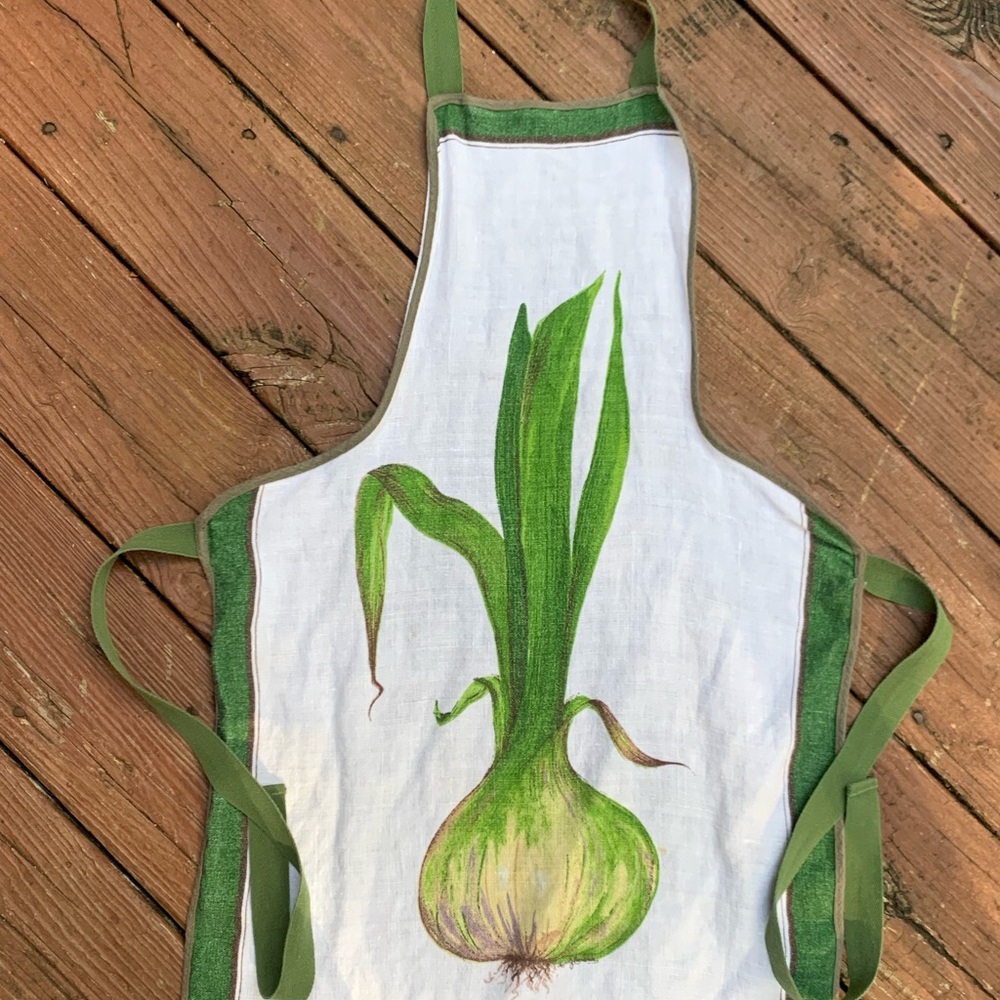 Green and White Kitchen Apron with Onion Design